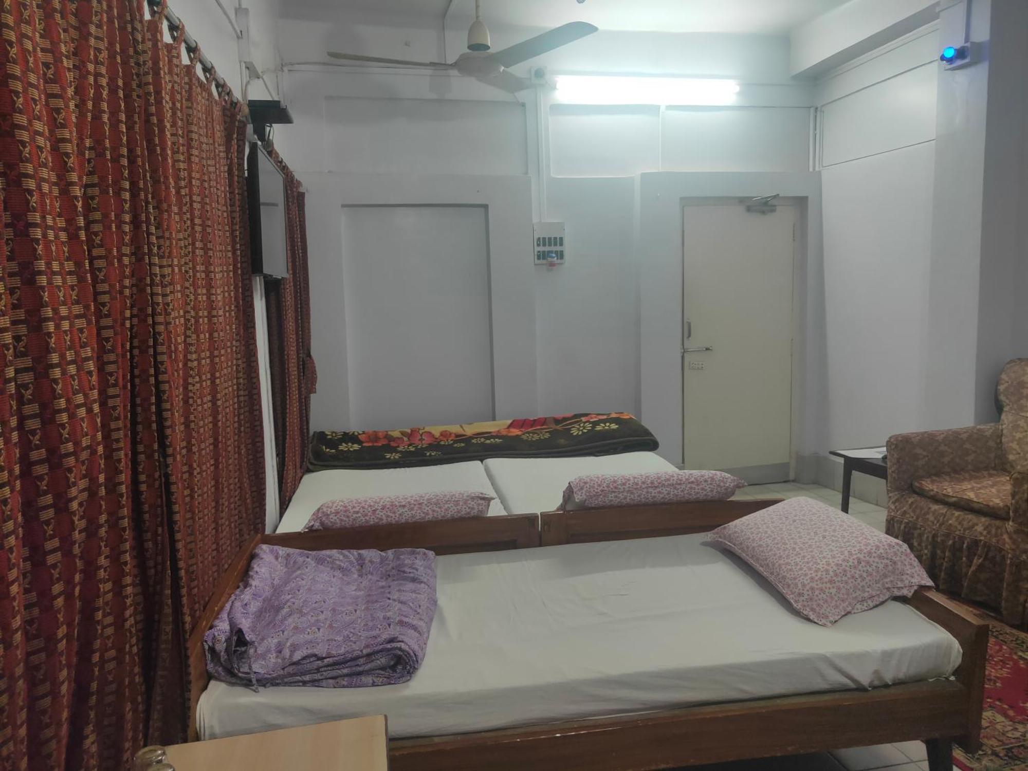 Chaiti Lodge - Santiniketan Bolpur Kamer foto