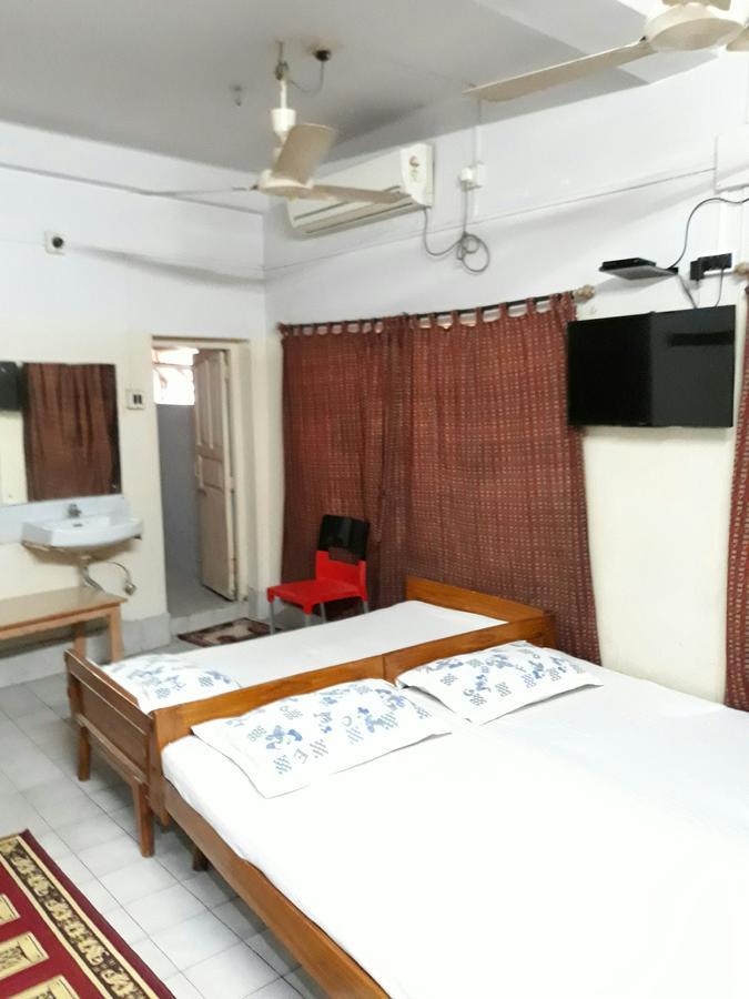 Chaiti Lodge - Santiniketan Bolpur Buitenkant foto